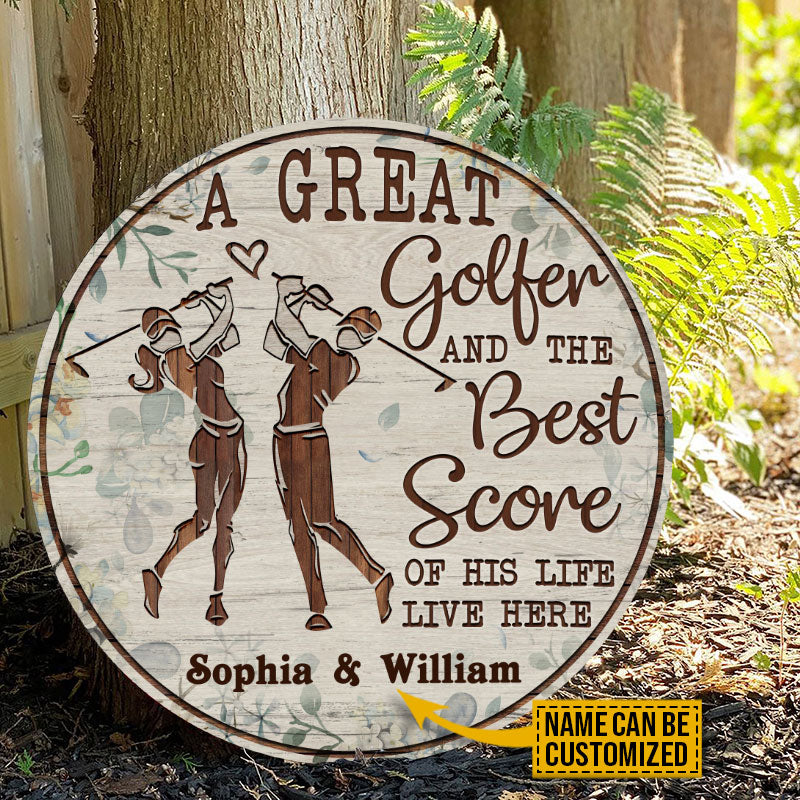 Personalized Golf Floral Couple Golfer Best Score Live Customized Wood Circle Sign