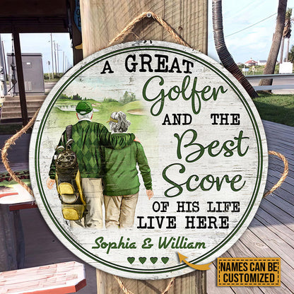 Personalized Golf Old Couple The Best Score Custom Wood Circle Sign