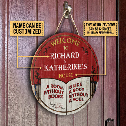 Personalized Reading A Room Customized Wood Circle Sign