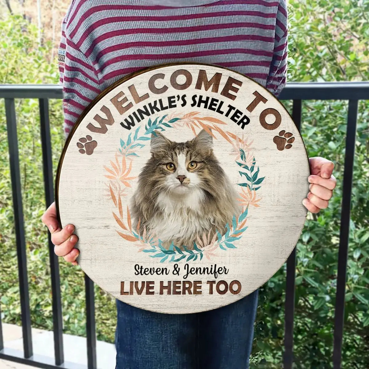 Pet Lovers - Custom Photo Welcome To My House - Personalized Wood Circle Sign