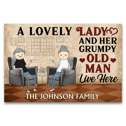 Family Funny Old Couple A Lovely Lady And A Grumpy Old Man Live Here - Gift For Family - Personalized Custom Doormat