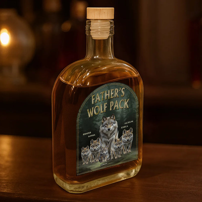 Realistic Art Papa Dad Wolf Pack - Personalized Whiskey Bottle
