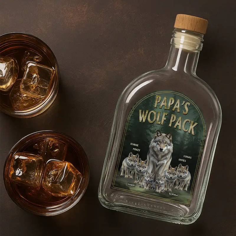 Realistic Art Papa Dad Wolf Pack - Personalized Whiskey Bottle