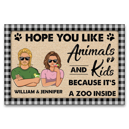 Family Animals & Kids It's A Zoo Inside - Personalized Custom Doormat