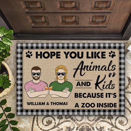 Family Animals & Kids It's A Zoo Inside - Personalized Custom Doormat