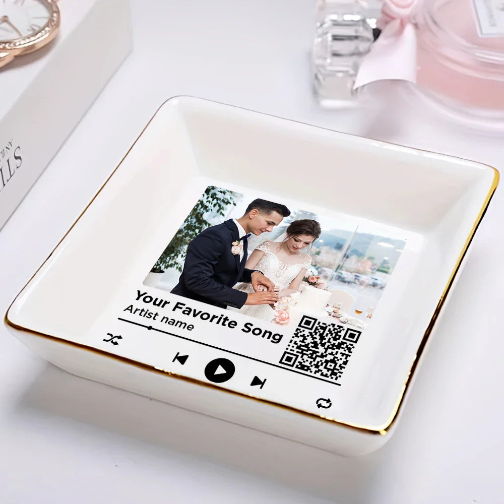 Custom Photo Couple Favorite Song QR Code - Personalized Ring Dish