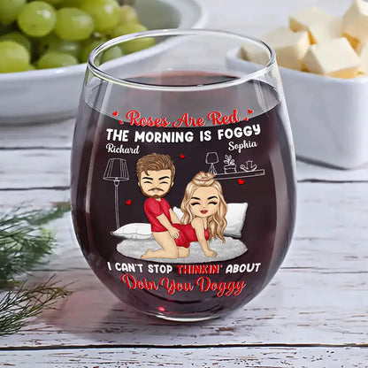 Chibi Couple Roses Are Red The Morning Is Foggy - Personalized Stemless Wine Glass