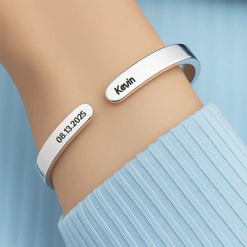 The Day You Became My Mommy - Personalized Bangle Bracelet Cuff