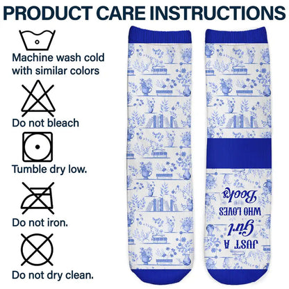 Toile Reading Woman Just A Girl Who Loves Books - Personalized Socks
