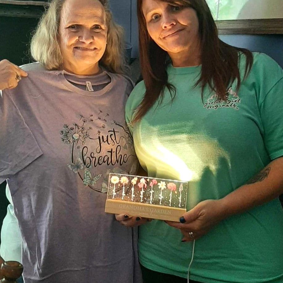 Grandma‘s Garden Birth Month Flowers Personalized Acrylic Block LED Night Light, Mother's Day Gift For Grandma, Mom, Auntie, Sister