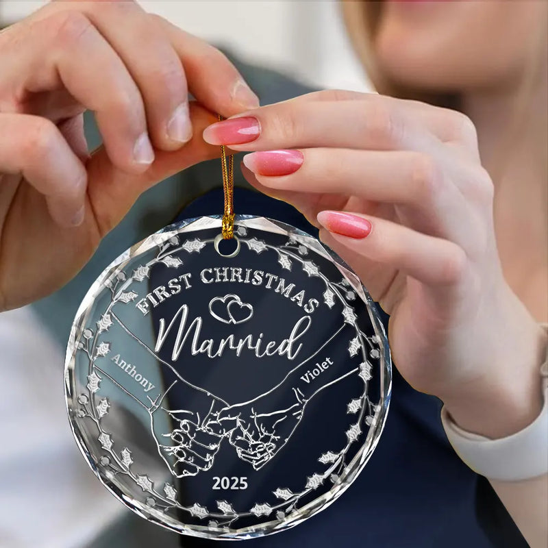 Couple Holding Hands We Got This - 3D Silver Effect Printed, Personalized Circle Acrylic Ornament