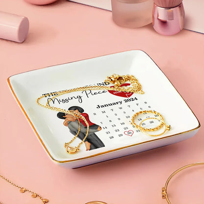 The Year I Found My Missing Piece Kissing Couples Calendar - Personalized Ring Dish