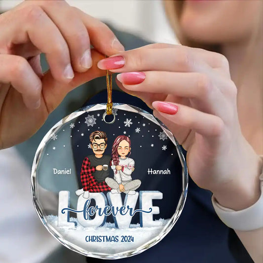 Love Forever Christmas Cartoon Couple - Personalized Circle  Ornament