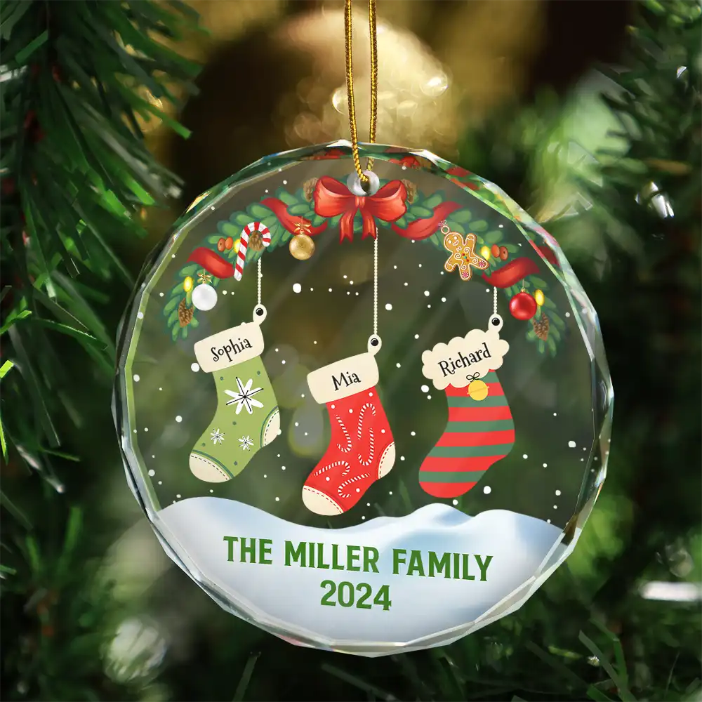 Family Christmas Stockings Parents Kids Pets - Personalized Circle Ornament