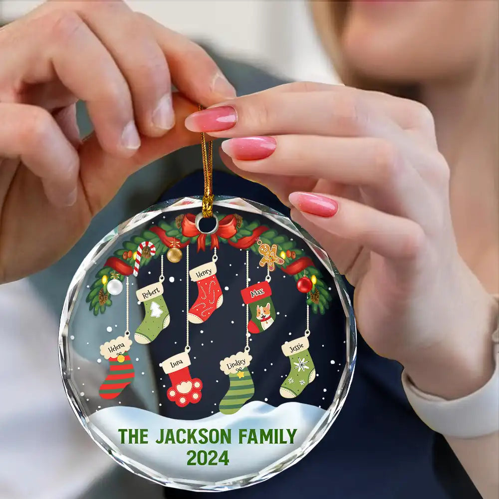 Family Christmas Stockings Parents Kids Pets - Personalized Circle Ornament