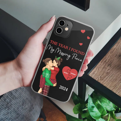 The Year I Found My Missing Piece Kissing Couples - Personalized Clear Phone Case