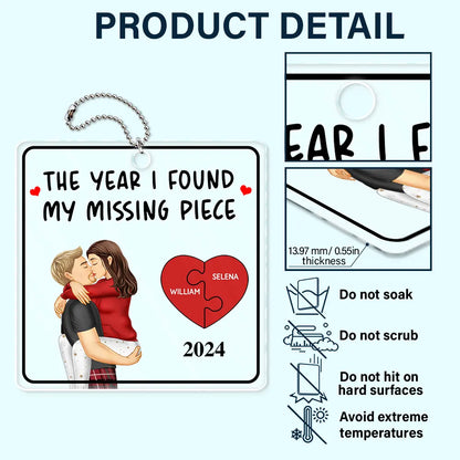 The Year I Found My Missing Piece Kissing Couples - Personalized Acrylic Car Hanger