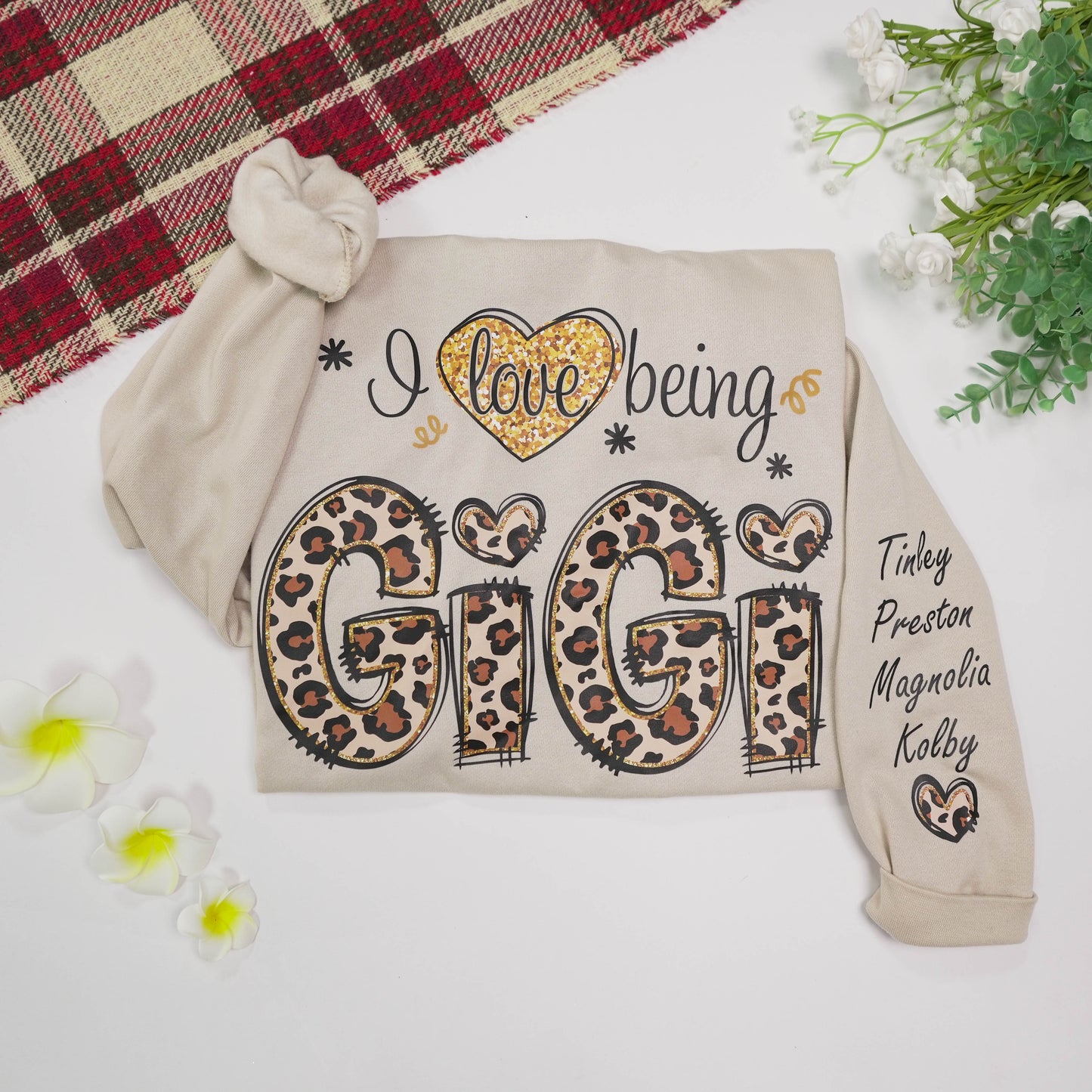 Personalized I Love Being Gigi Leopard Sweatshirt, Custom Grandma and Grandkids Sweatshirt