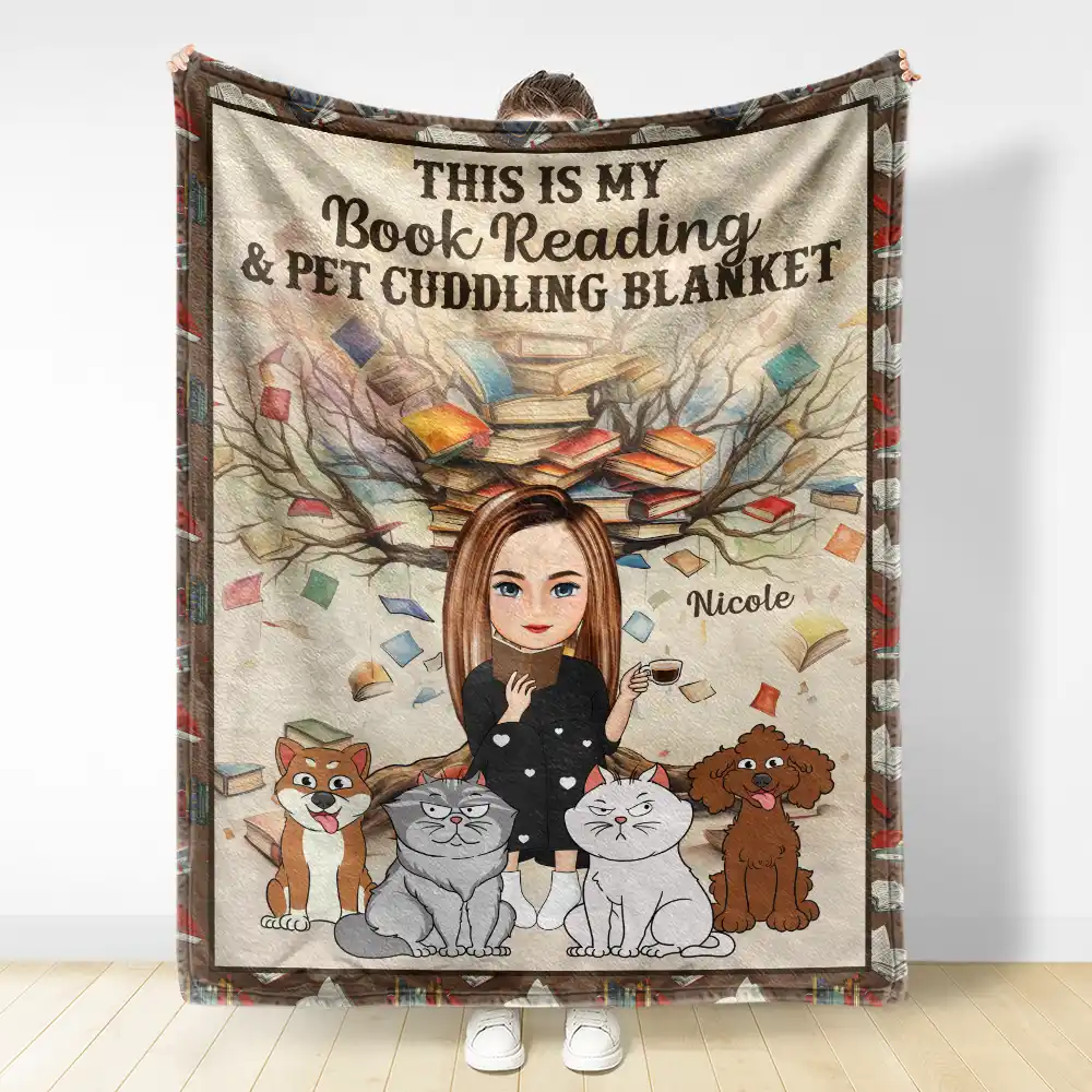 Book Reading & Cat Cuddling Blanket - Personalized Fleece Blanket