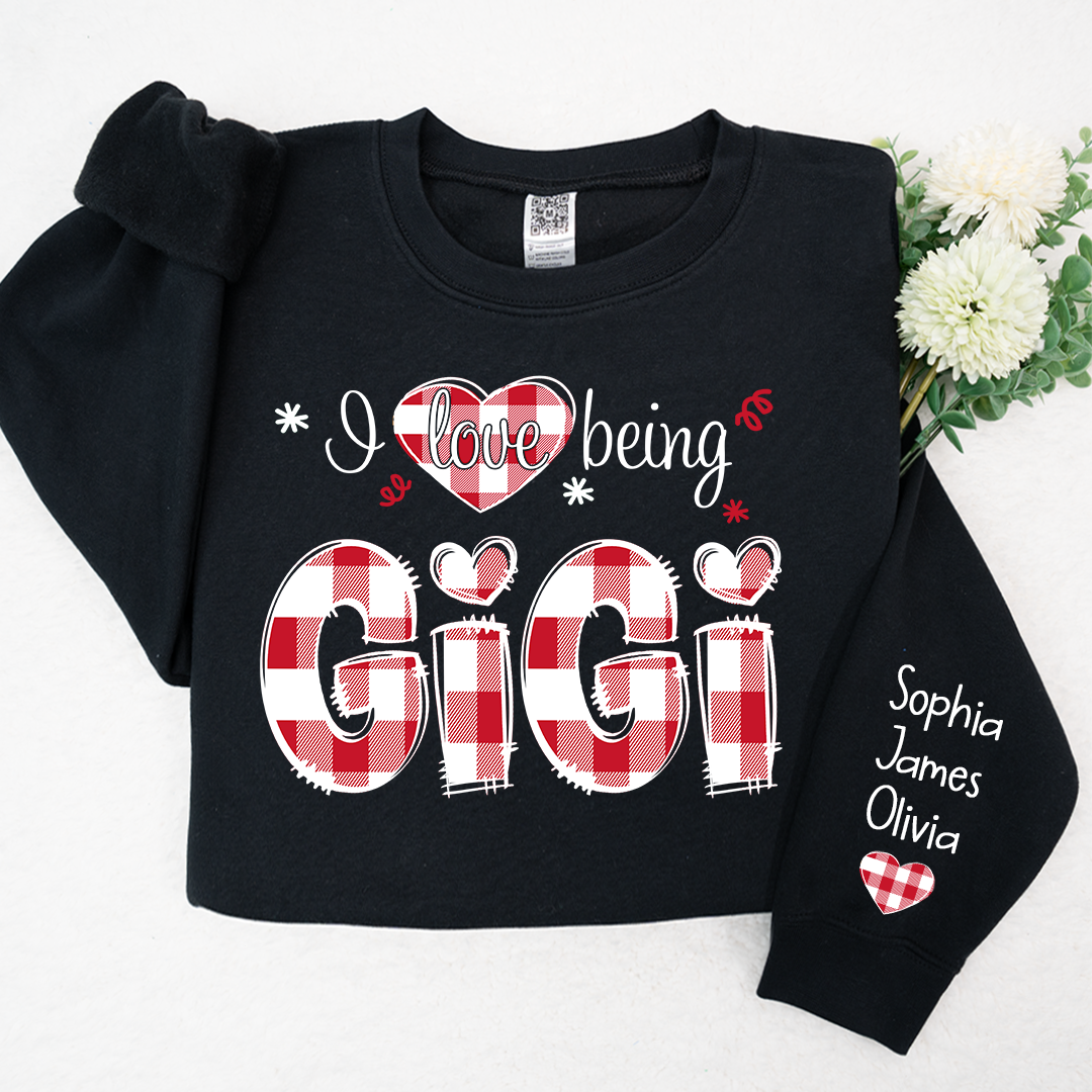 I love being Grandma Buffalo Plaid And Grandkids 2024 Sweatshirt