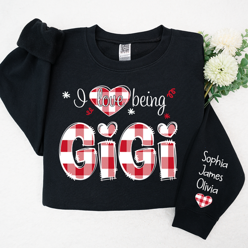 I love being Grandma Buffalo Plaid And Grandkids 2024 Sweatshirt