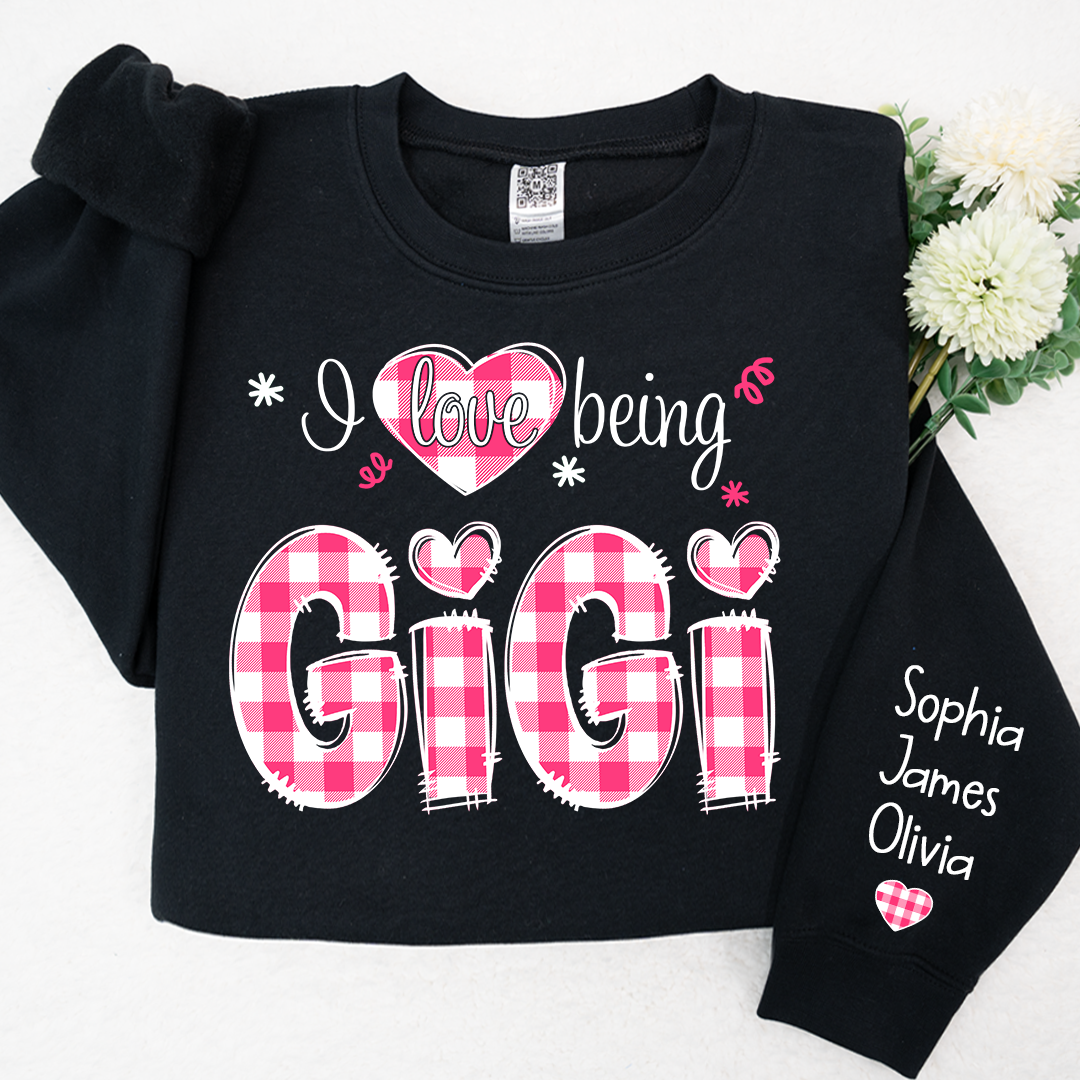 I love being Grandma Buffalo Plaid Pink And Grandkids 2024 Sweatshirt