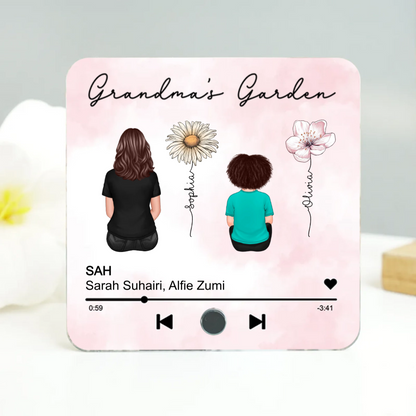 Grandma's Kitchen Grandkids Sitting, Birth Month Flower Personalized Music Fridge Magnet, Heartfelt Mother's Day Gift, Birthday Gift for Grandma