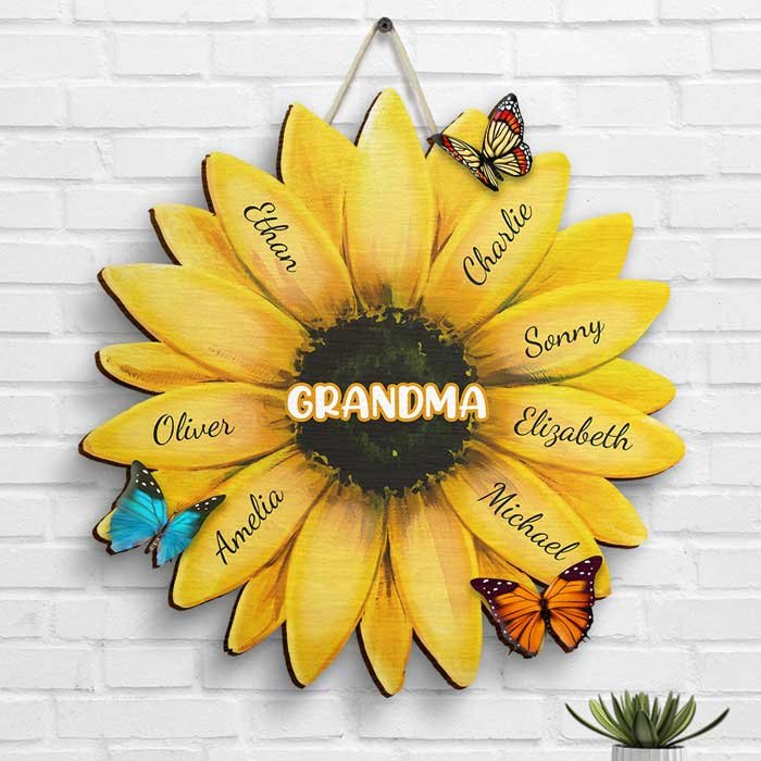Family - Nana Grandma Family Sunflower - Gift For Grandma Mom Personalized - Shaped Wood Sign - The Next Custom Gift