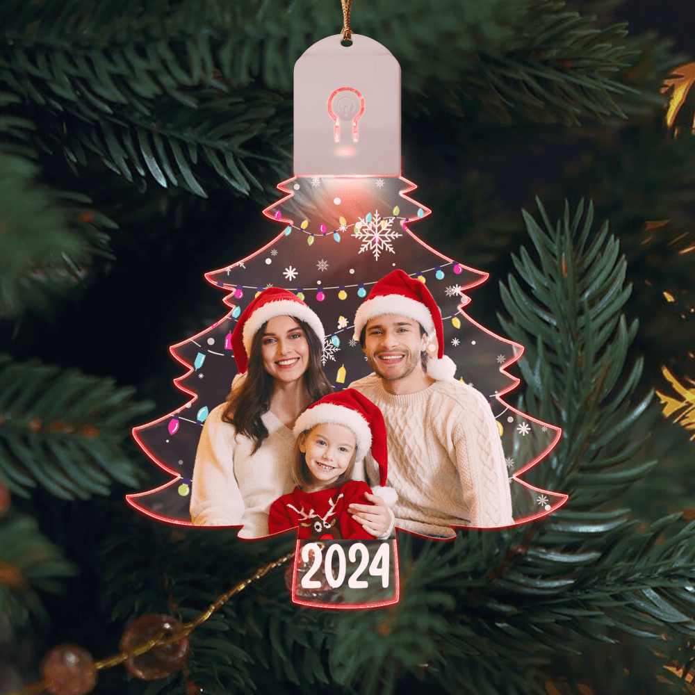 GeckoCustom Custom Family Photo On Christmas Tree Led Acrylic Ornament HO82 893248 3 inches