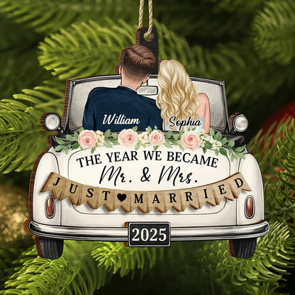 The Year We Became Mr & Mrs Couple In Car - Personalized 1-Layered Wooden Ornament