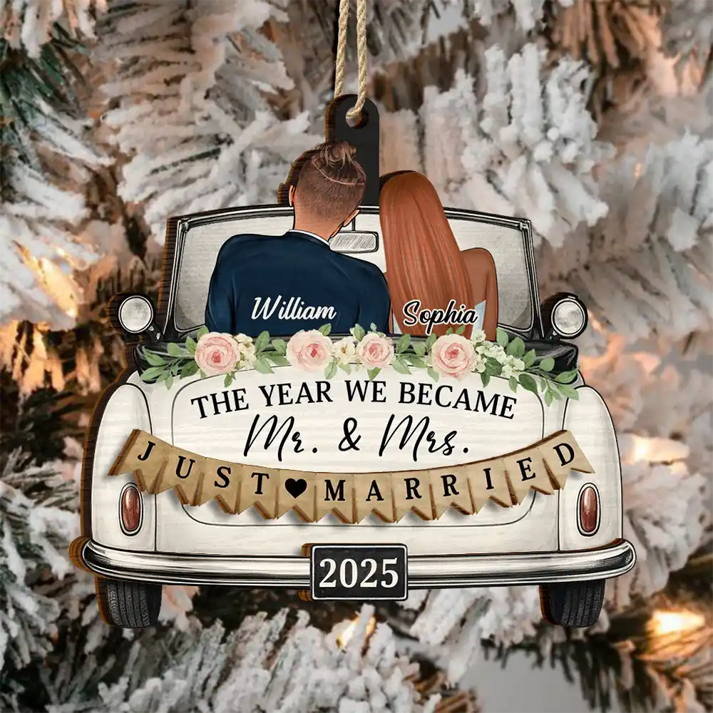 The Year We Became Mr & Mrs Couple In Car - Personalized 1-Layered Wooden Ornament