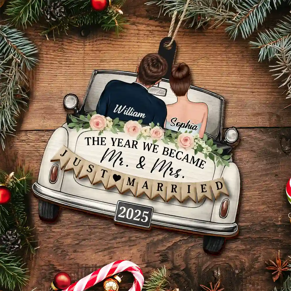 The Year We Became Mr & Mrs Couple In Car - Personalized 1-Layered Wooden Ornament
