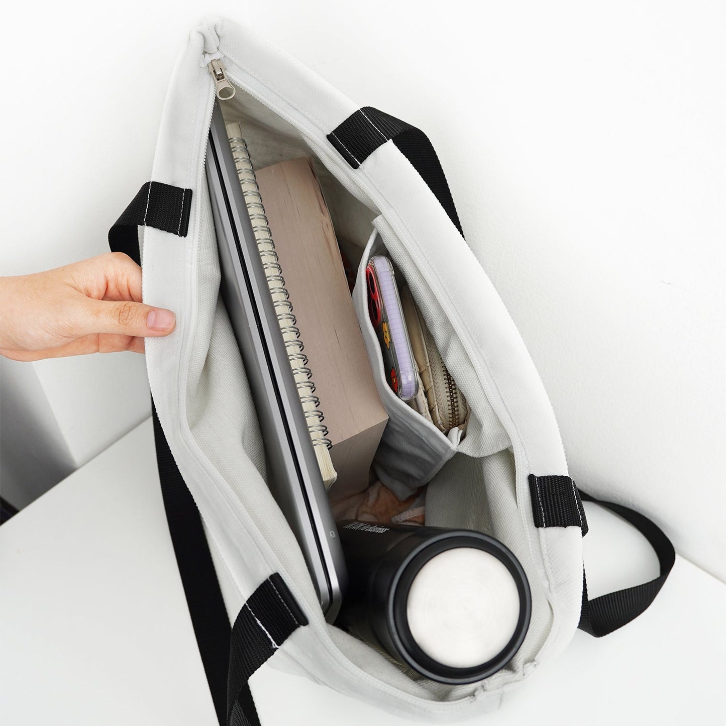 Leopard Nana Title - Birthday, Loving Gift For Mom, Mother, Mama, Grandma, Grandmother - Personalized Zippered Canvas Bag