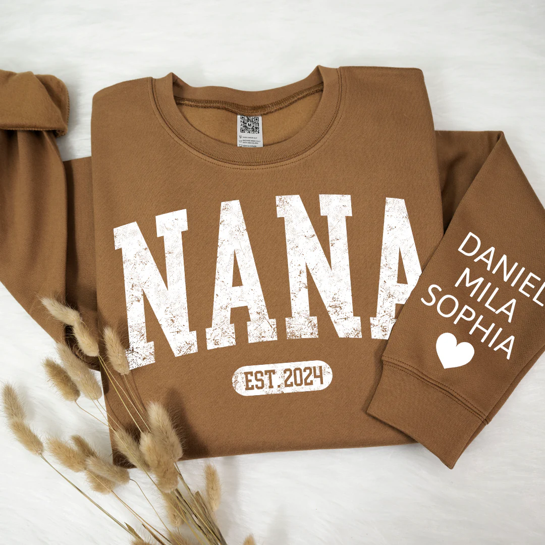 Personalize Mom, Nana, Mimi, Grandma Gift Custom Name Kids CTH01 Sweatshirt