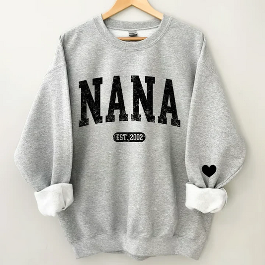 Personalize Mom, Nana, Mimi, Grandma Gift Custom Name Kids CTH01 Sweatshirt