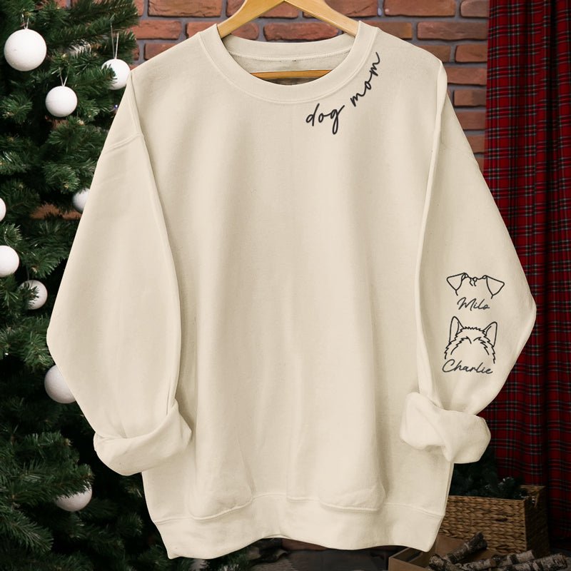Pet Lovers - Best Fur Mom Ever - Personalized Sweatshirt - The Next Custom Gift