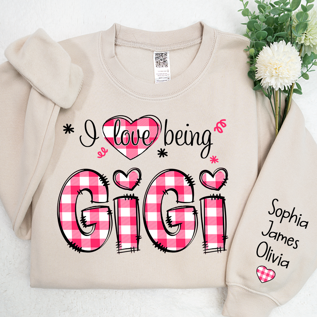 I love being Grandma Buffalo Plaid Pink And Grandkids 2024 Sweatshirt