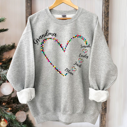 Personalized Grandma Heart Light With Grandkids Merry Christmas Sweatshirt