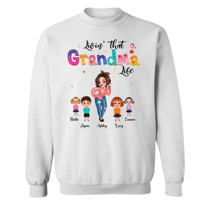 Livin‘ That Grandma Life Pretty Woman Gift For Grandma Personalized Shirt